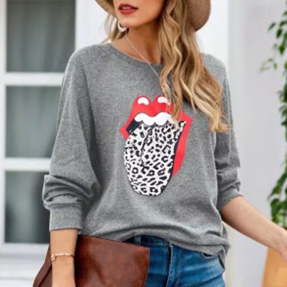Tops - Grey Pullover Leopard Tongue Sweatshirt